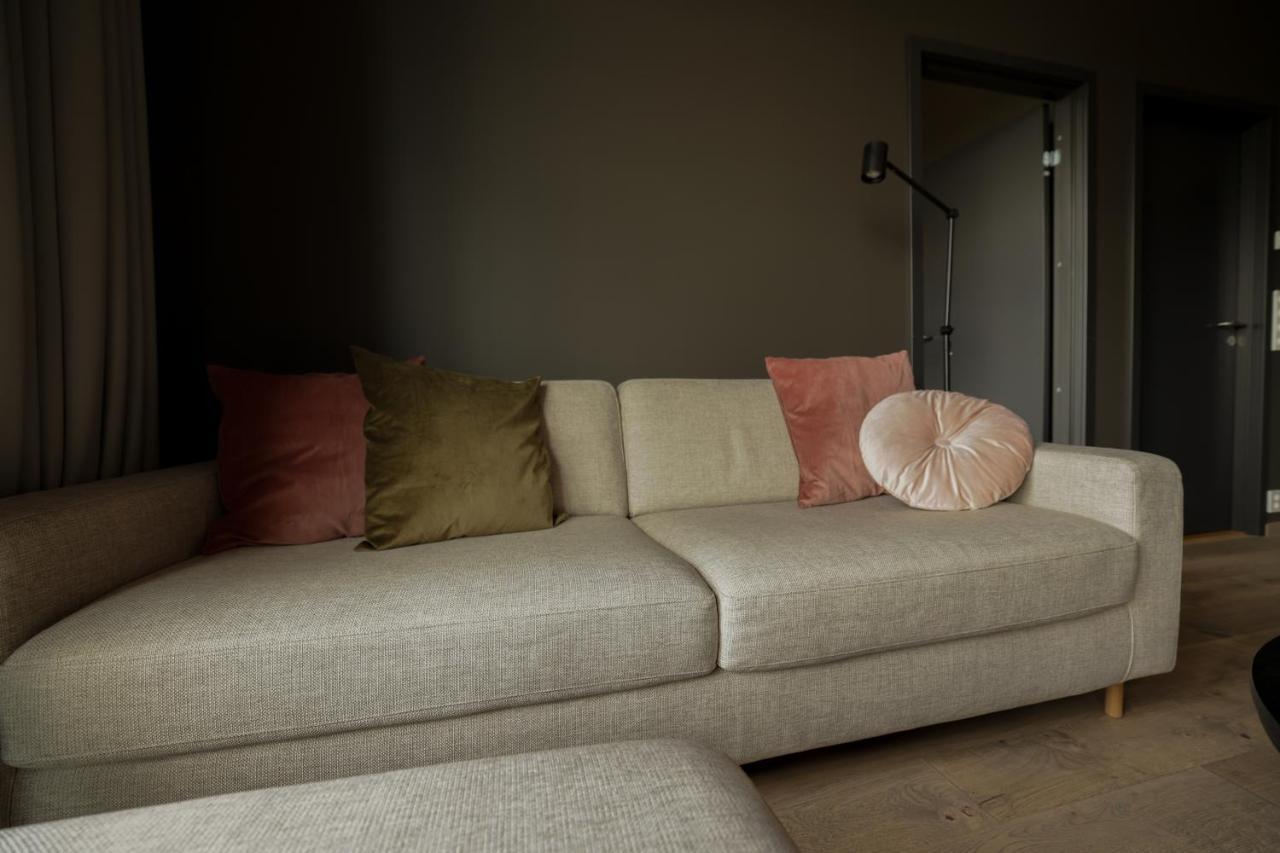 Elegant In Alpine Apartment *