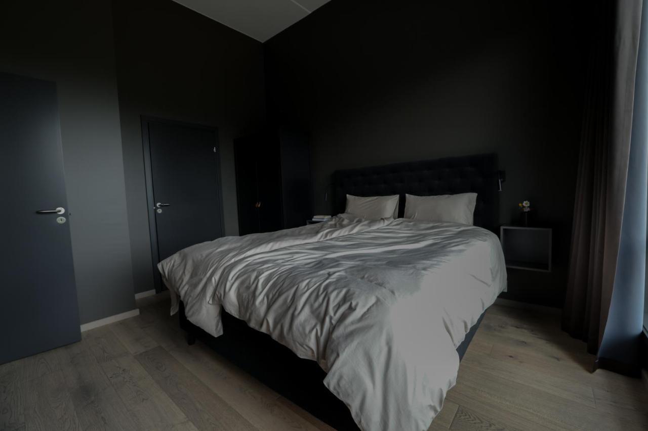 Elegant In Alpine Apartment